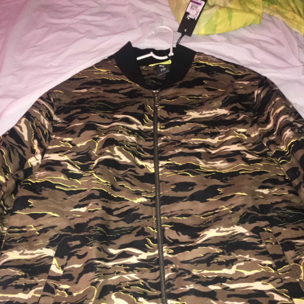 PUMA JACKET